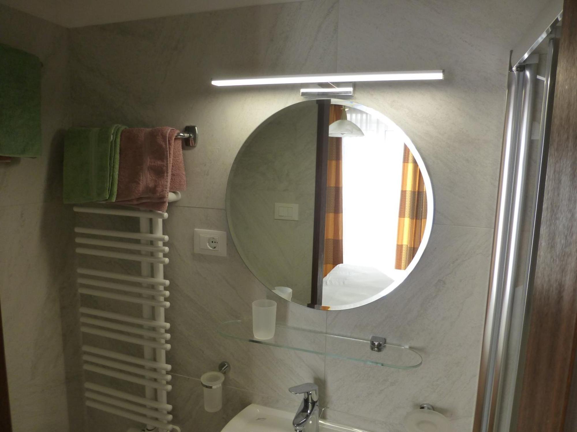 Bed and Breakfast Garni Helfer Dobbiaco Zewnętrze zdjęcie