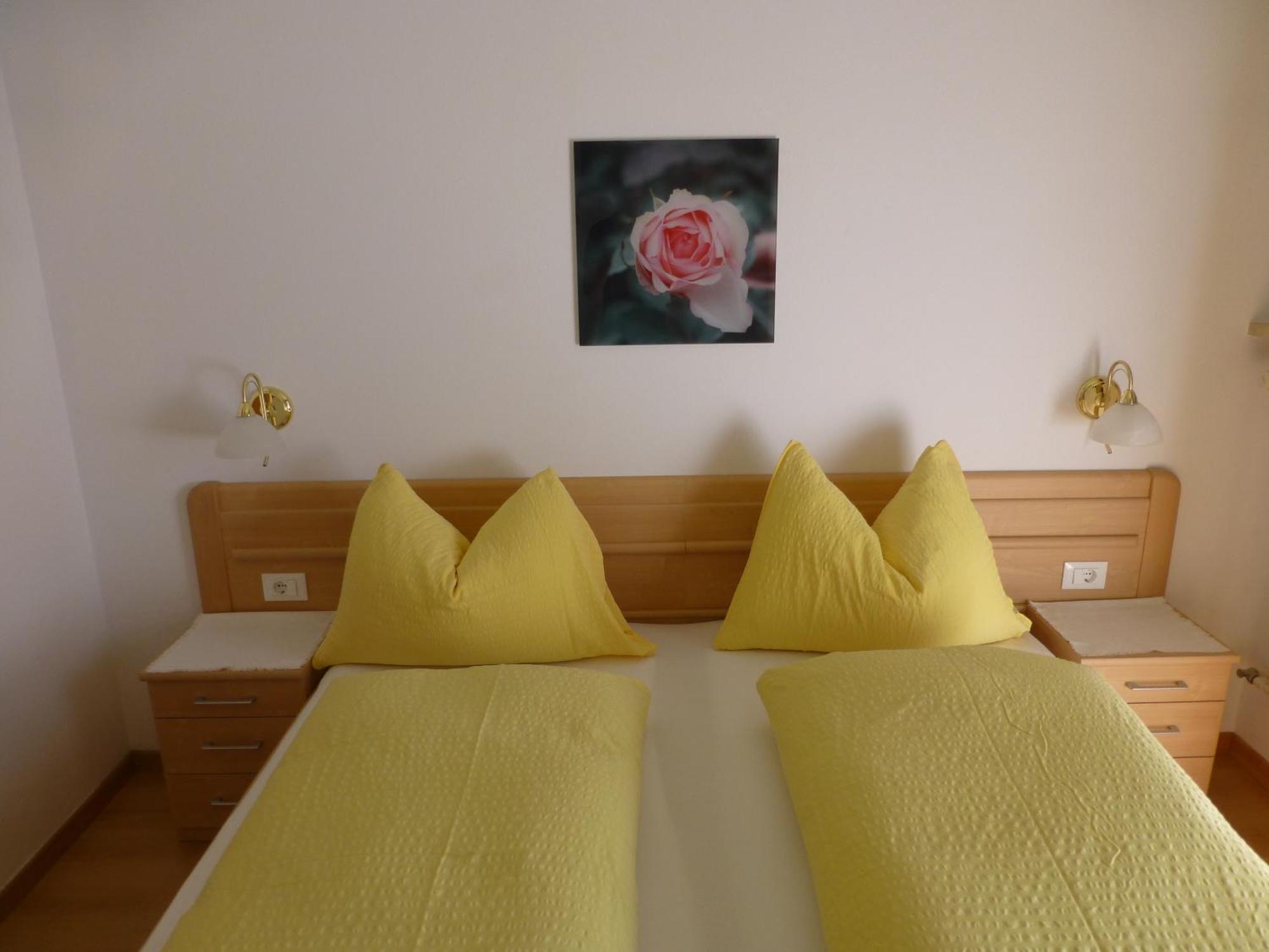 Bed and Breakfast Garni Helfer Dobbiaco Zewnętrze zdjęcie
