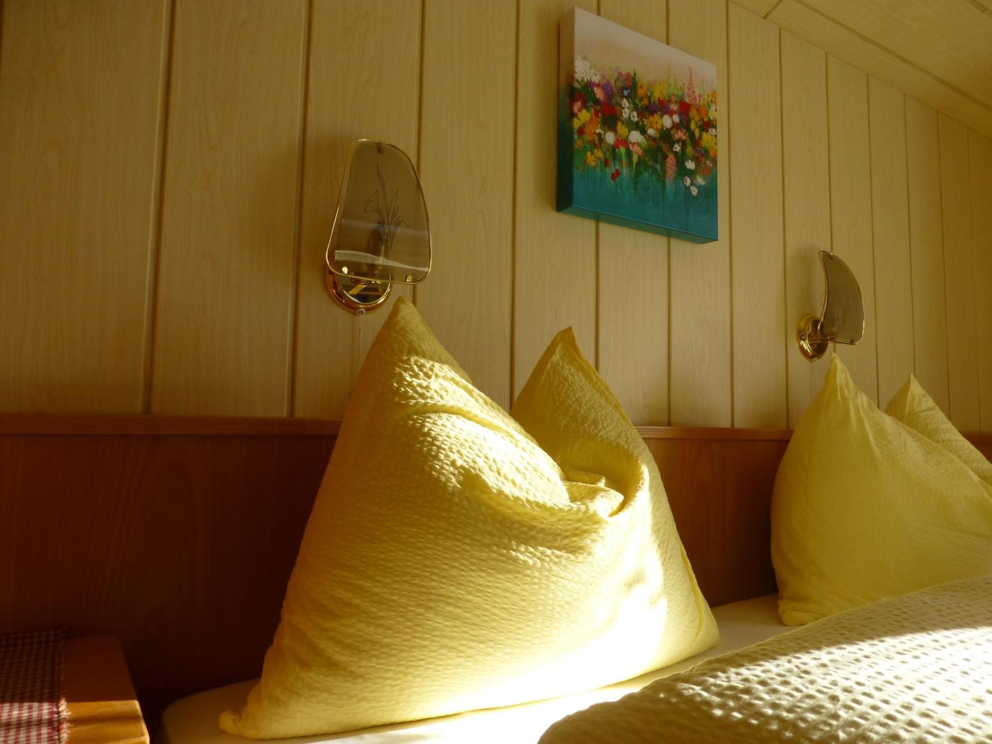 Bed and Breakfast Garni Helfer Dobbiaco Zewnętrze zdjęcie