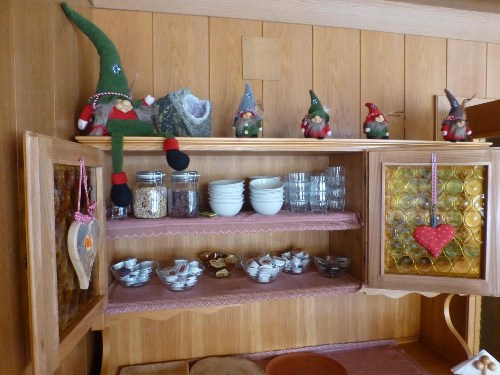 Bed and Breakfast Garni Helfer Dobbiaco Zewnętrze zdjęcie